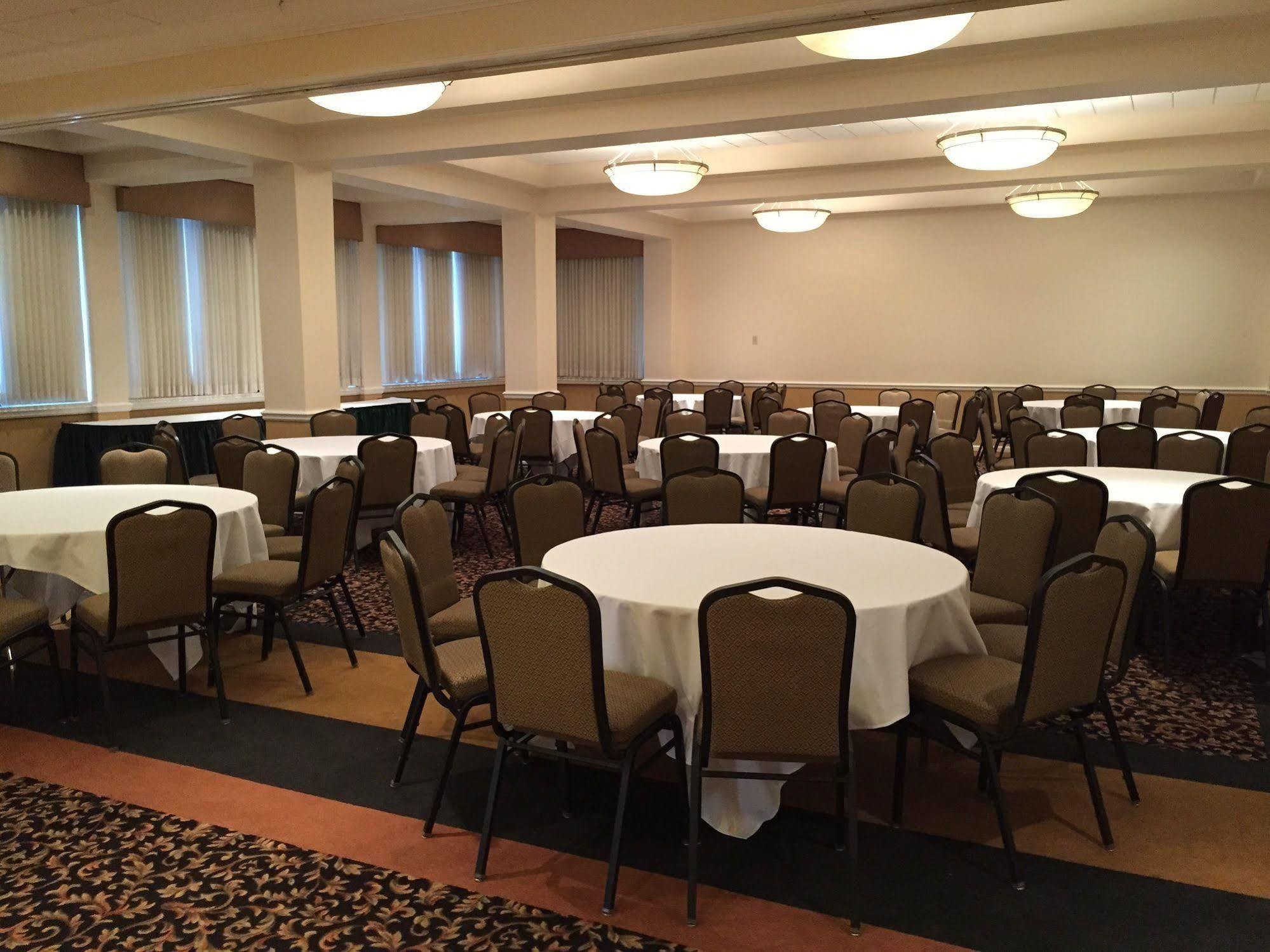 Kaiser Hotel Bridgeton Extérieur photo