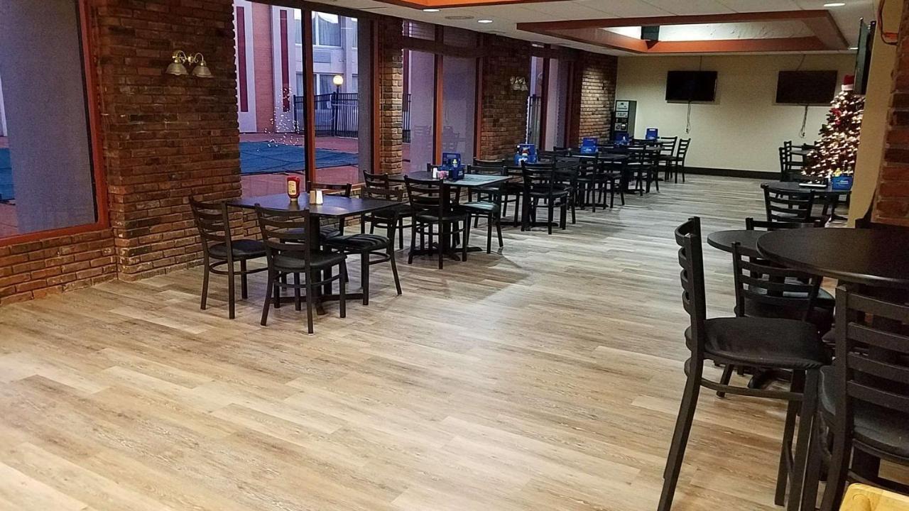 Kaiser Hotel Bridgeton Extérieur photo